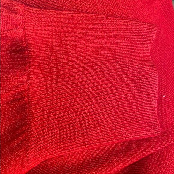 ✨ NY&Co Women's V-Neck Sweater Coco Red✨ - Picture 6 of 7